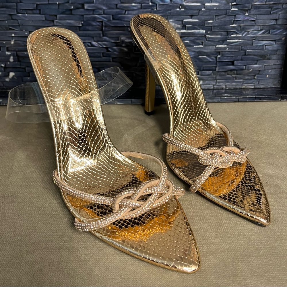 NWOT Rose gold heels with clear ankle strap - sexy yet elegant. Make me an offer